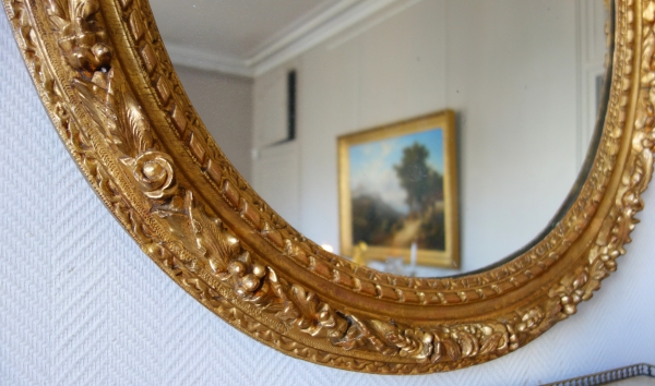 Large Louis XIII sculpted and gilt wood mirror, 17th century, mercury glass - 109cm x 97cm