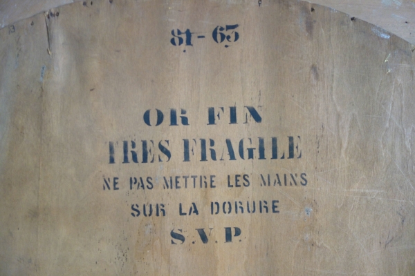 Wide Louis XVI style ovale mirror, gold leaf gilt wood, Napoleon III period, 19th century - 96cm x 91cm