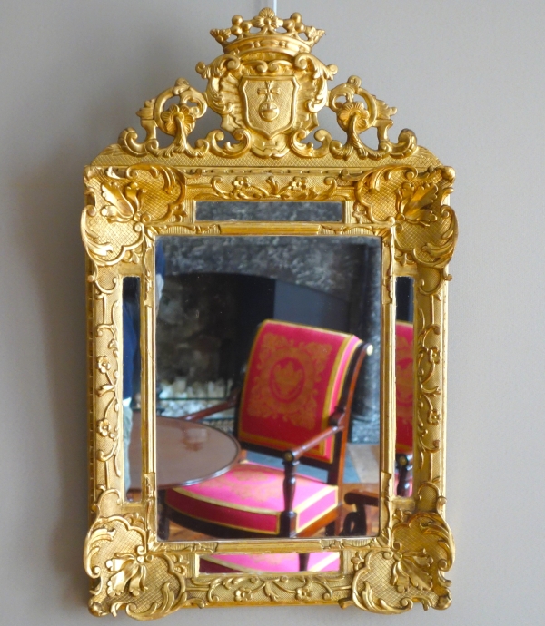 Regency style gold leaf gilt wood mirror, a Marquis crown on top - 19th century