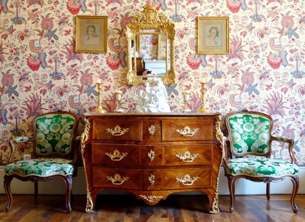 Regency style gold leaf gilt wood mirror, a Marquis crown on top - 19th century