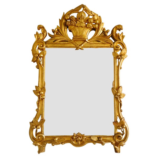 Miroir en bois doré, glace au mercure, travail provençal d'époque Louis XV