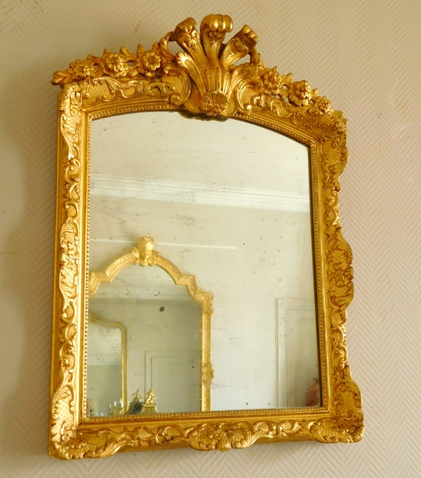French Louis XIV / Regency, gilt wood frame, early 18th century