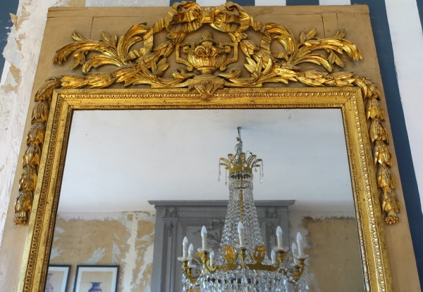 Louis XVI lacquered and gilt wood mirror, mercury glass - late 18th century circa 1780