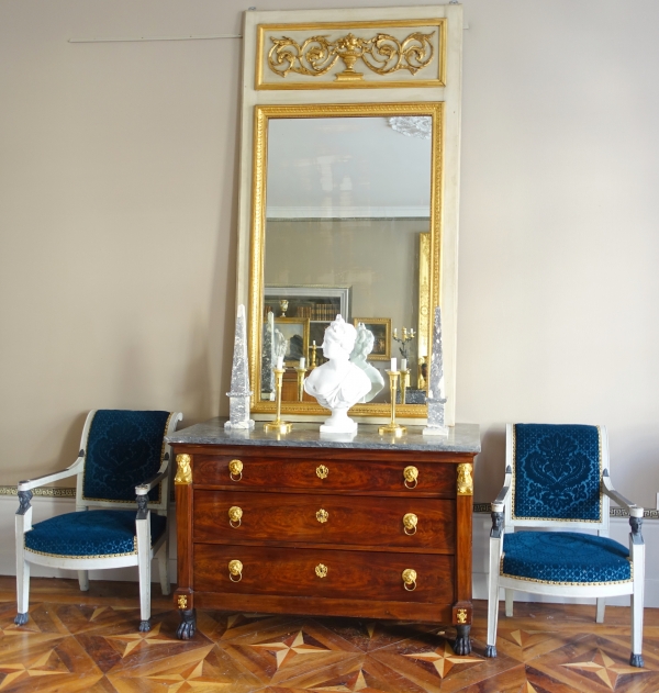 Trumeau, miroir de cheminée ou boiserie de style Louis XVI en bois laqué et doré - 198cm x 107cm