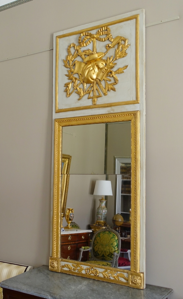 Trumeau provençal, miroir d'entre deux d'époque Louis XVI - doré à la feuille d'or, glace au mercure