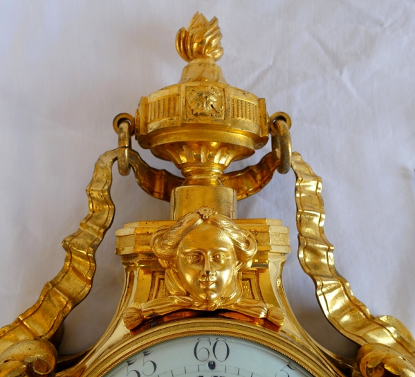 Cartel Louis XVI modèle royal du Château de Versailles, bronze ciselé & doré par Osmond & Beauvarlet