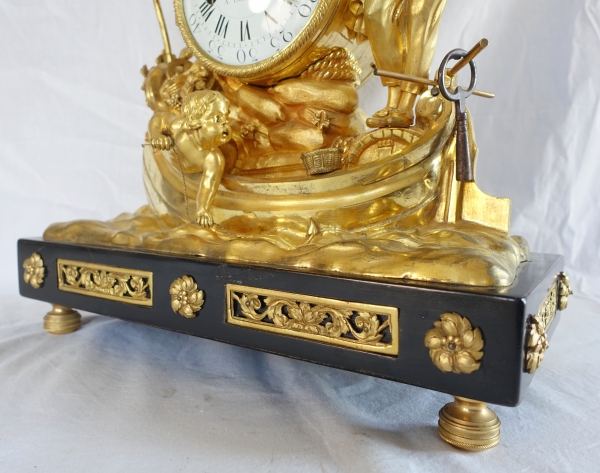 Allegory of shipping trade clock, ormolu - Louis XVI period circa 1775