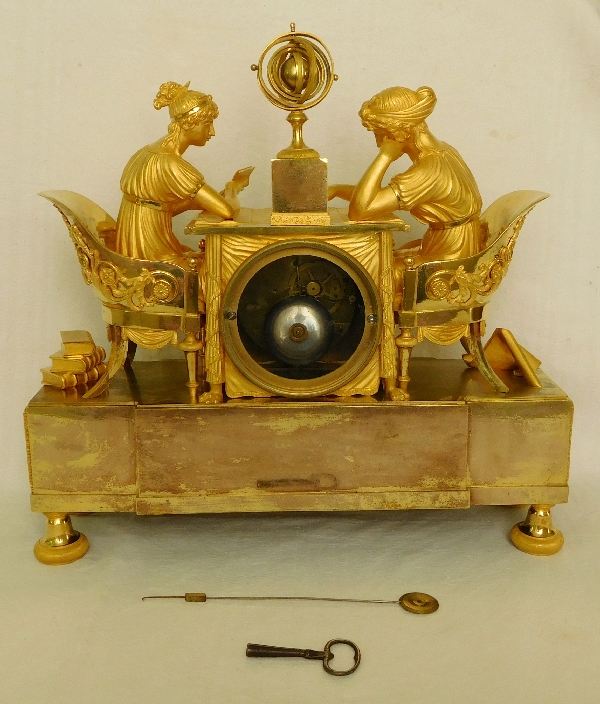 Pendule la leçon d'astronomie d'Après Reiche Claude Galle & Grand Girard, bronze doré, époque Empire