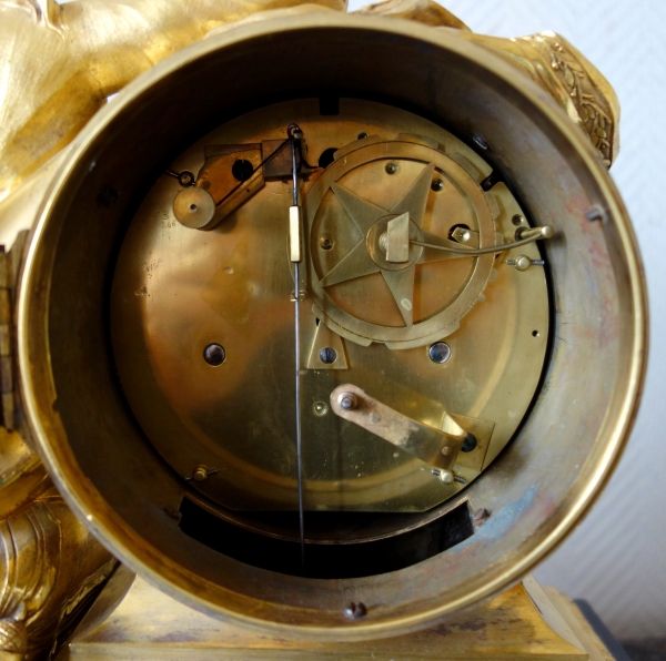 Lepeaute, horloger du Roi : pendule à la grecque d'époque Louis XV - vers 1770