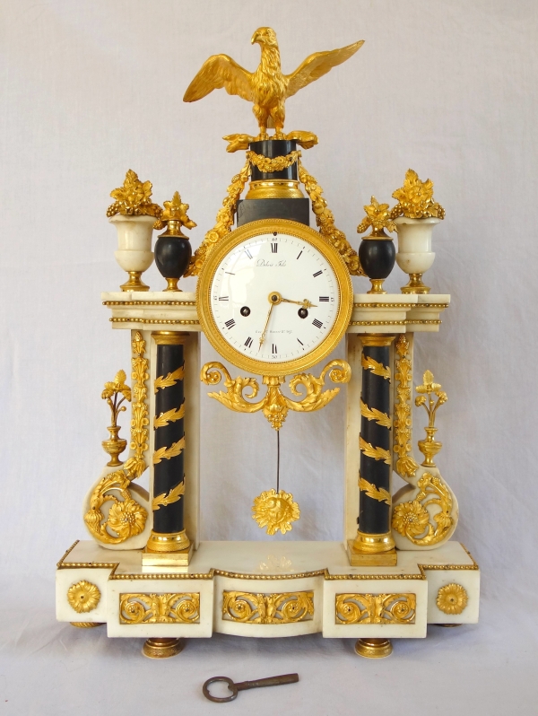 Louis XVI marble and ormolu clock - 18th century