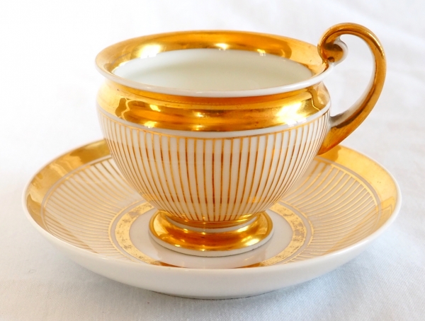 Manufacture Schoelcher : service de 12 tasses à thé ou café en porcelaine Empire - signées