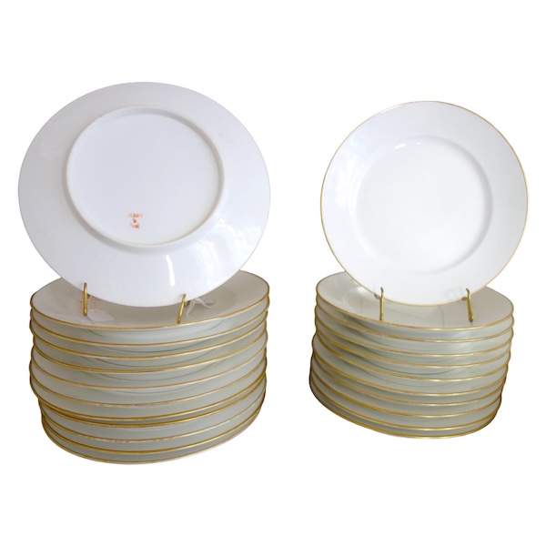 Nast : 12 assiettes de table & 12 à dessert - porcelaine à filet or - époque Empire - signées