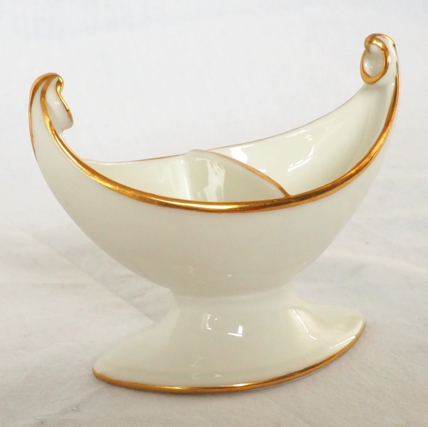 Nast : série de 4 salerons d’époque Empire en porcelaine de Paris blanche et or