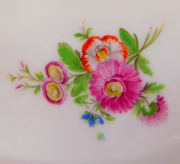 6 assiettes de table en porcelaine d'époque Louis XVI, Manufacture de Clignancourt comte de Provence