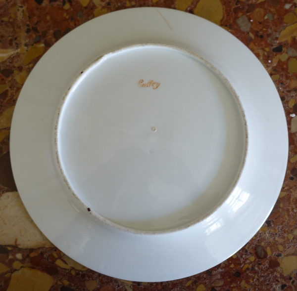 Manufacture Halley : suite de 6 assiettes de table en porcelaine dorée d'époque Empire signées