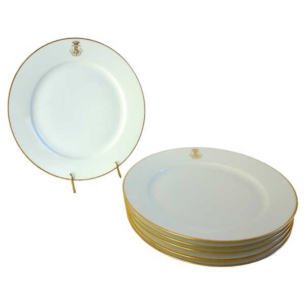 Set of 6 Sevres porcelain table plates, crown of count - signed, dated 1868
