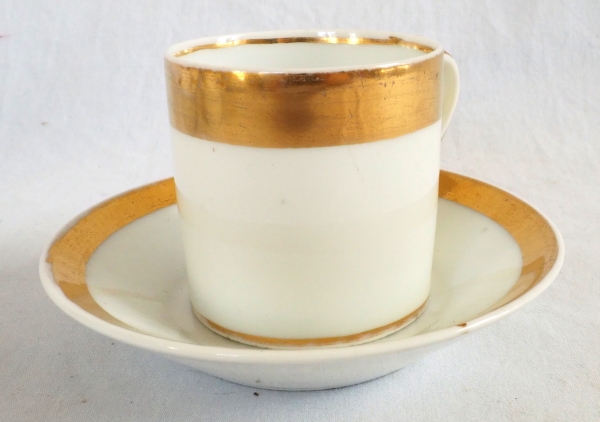 Empire Paris porcelain coffee set enhanced with fine gold - early 19th century
