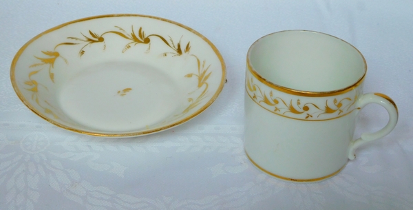 Service à café de 6 tasses litron en porcelaine de Paris dorée à l'or - époque fin XVIIIe ou Empire