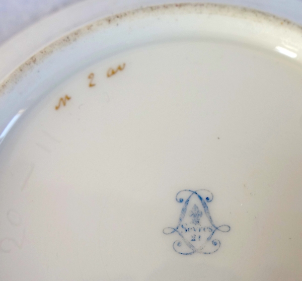 Sevres Royal Manufacture - 1821 : set of 6 polychromatic porcelain cups