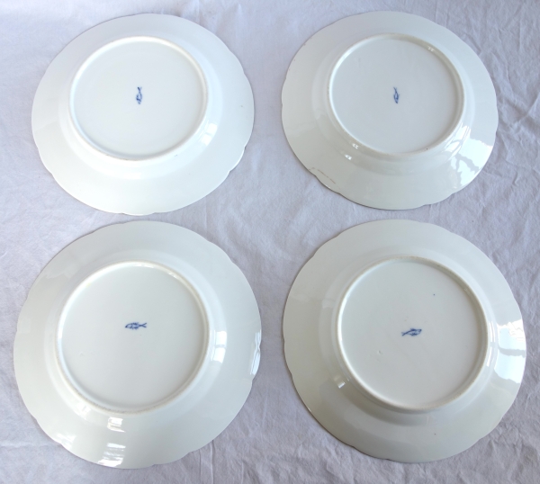 Nyon Manufacture : 8 porcelain table plates - signed - late 18th century