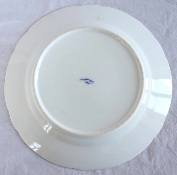 Nyon Manufacture : 8 porcelain table plates - signed - late 18th century