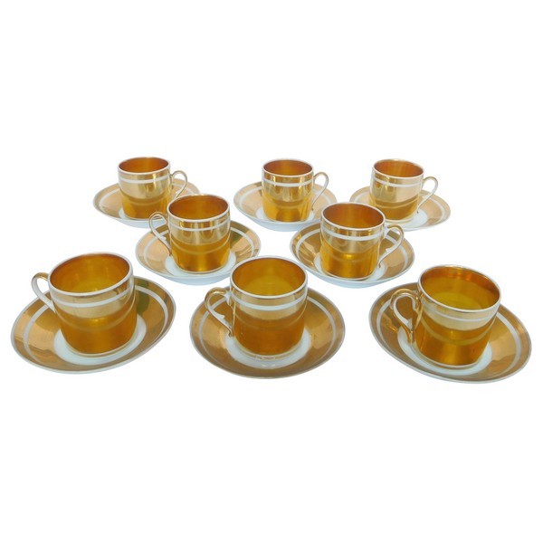 Empire Paris porcelain coffee set - 8 cups enhanced with fine gold - early 19th century