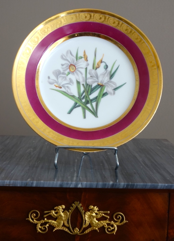 Manufacture Schoelcher : assiette en porcelaine polychrome & or, époque Restauration - signée