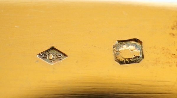 Paris porcelain butter dish enhanced with fine gold, early 19th century circa 1840