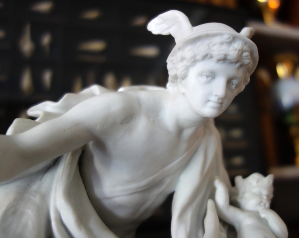 Sèvres : la naissance de Bacchus, grand groupe en biscuit d'époque XVIIIe siècle