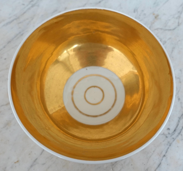 Polychromatic Paris porcelain biscuit bowl, Charles X period - circa 1830