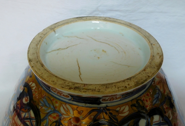 Porcelain table centerpiece / planter, China, Imari decoration, 19th century