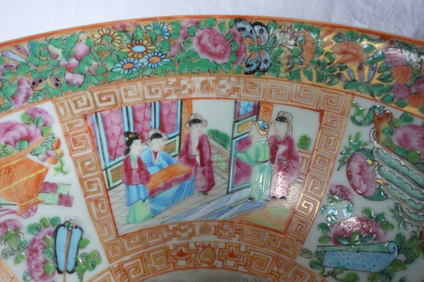 Grand bol à punch en porcelaine de Canton, Chine vers 1880