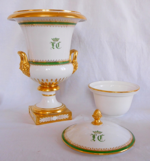 Grand vase glacière Empire en porcelaine de Paris - monogramme et couronne de Marquis