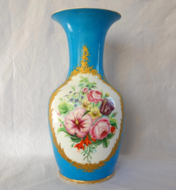 Tall ornamental porcelain vase in the taste of Sèvres, Napoléon III period