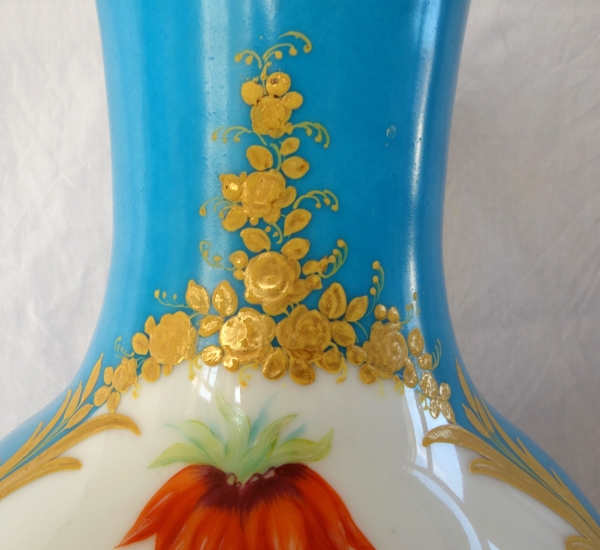 Tall ornamental porcelain vase in the taste of Sèvres, Napoléon III period