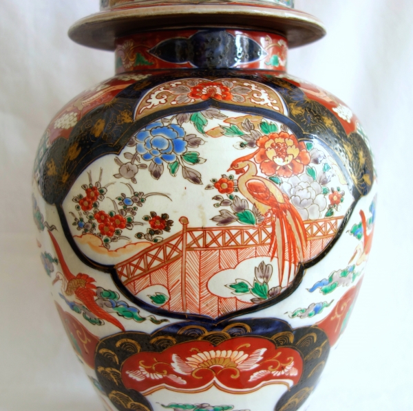 Grande potiche en porcelaine Imari, Japon, époque XIXe siècle - 48cm