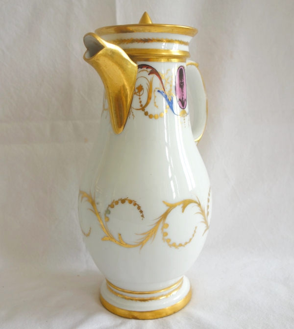 Late 18th century Paris porcelain coffee pot