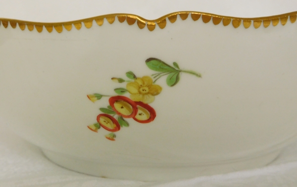 Manufacture de la Reine - jatte saladier en porcelaine de Paris d'époque XVIIIe