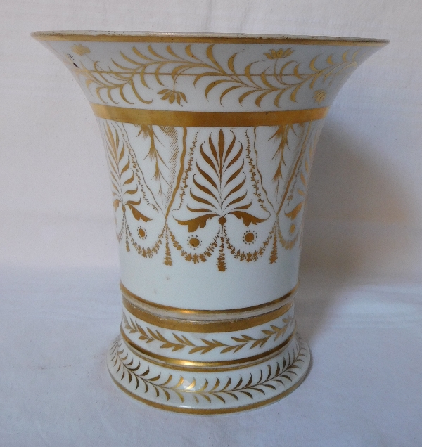 Paire de cache-pots en porcelaine de Paris décor doré à l'or fin, époque Empire
