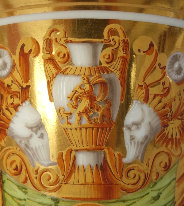 Paire de cache-pots d'époque Restauration en porcelaine attr. à Schoelcher - vers 1820