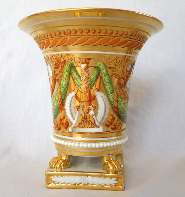 Paire de cache-pots d'époque Restauration en porcelaine attr. à Schoelcher - vers 1820