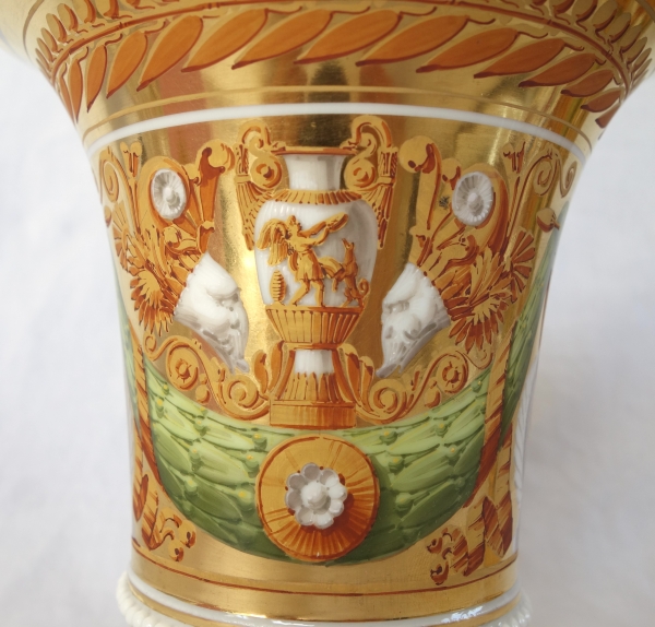 Paire de cache-pots d'époque Restauration en porcelaine attr. à Schoelcher - vers 1820