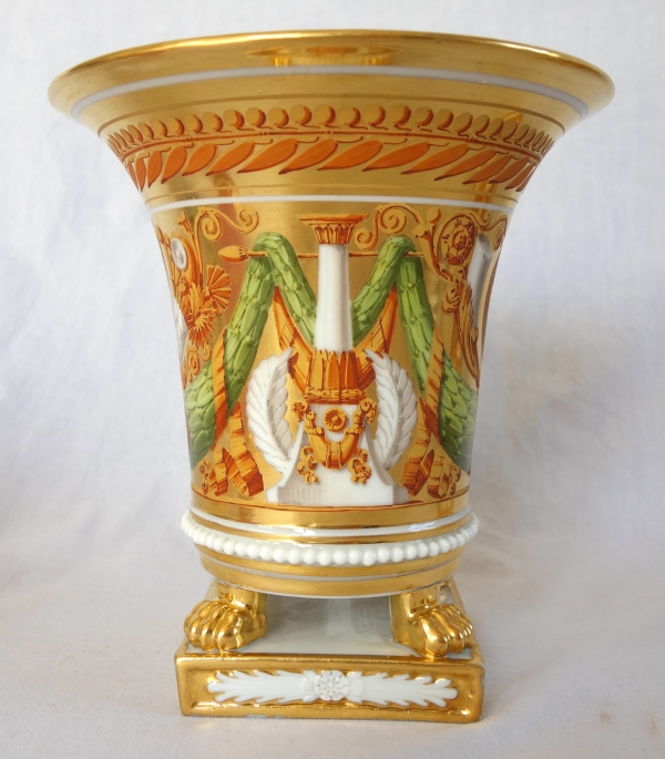 Paire de cache-pots d'époque Restauration en porcelaine attr. à Schoelcher - vers 1820