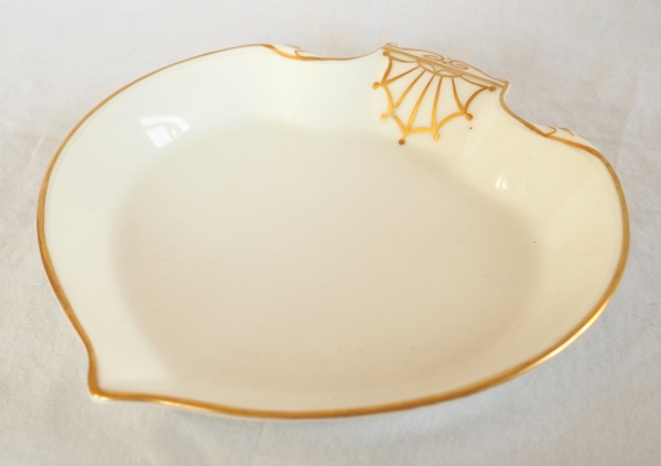 Nast : paire de corbeilles à pain d'époque Empire en porcelaine de Paris blanche et or