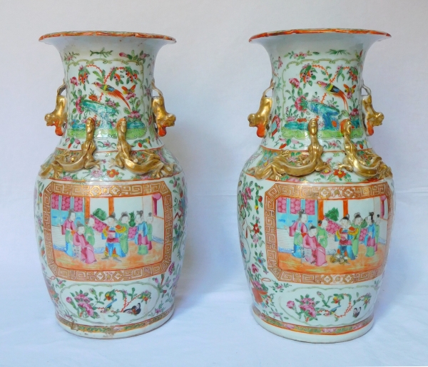 Pair of fine rose Canton porcelain vases / potiches, 19th century - 36cm
