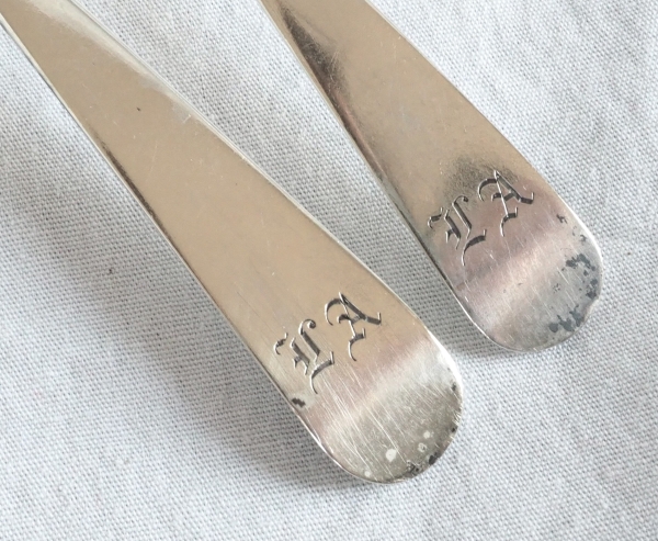 Nast : paire de moutardiers d’époque Empire en porcelaine de Paris blanche et or