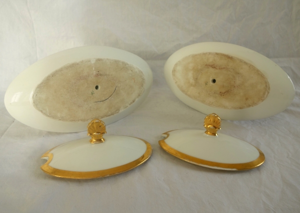 Paire de saucières en porcelaine de Paris dorée à l'or fin - époque Empire