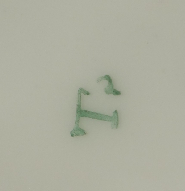 Paire de saucières en porcelaine de Paris dorée à l'or fin - époque Empire