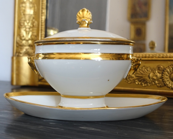 Paire de saucières en porcelaine de Paris dorée à l'or fin - époque Empire