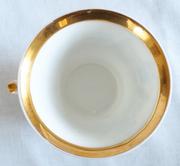 Pair of large chocolate / breakfast cups, Paris porcelain enhanced with gold, Empire Period